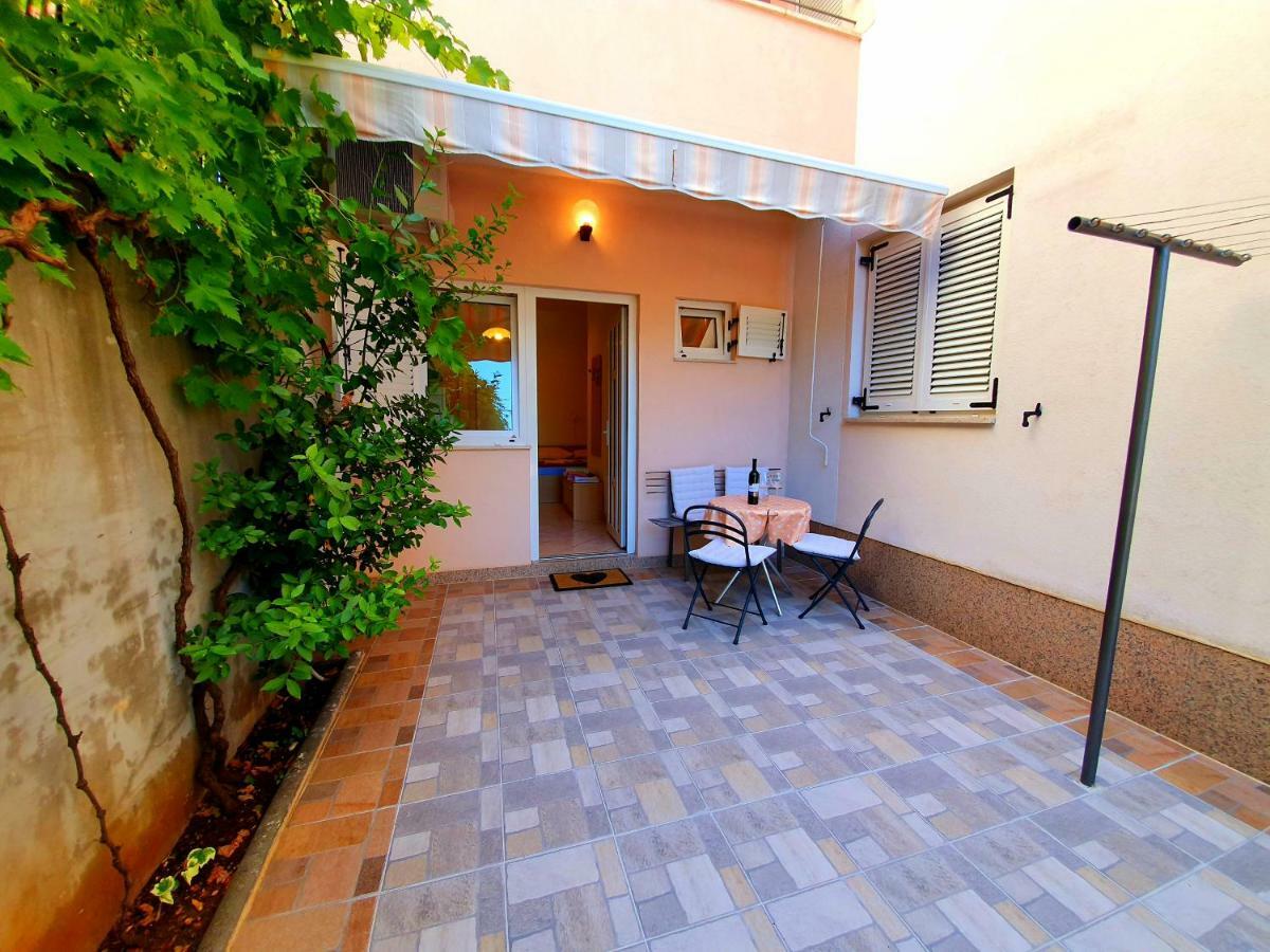 Apartmani Andreja Dramalj Exterior foto